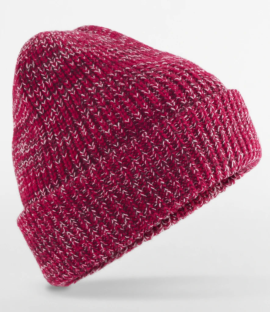 product image of beechfield campfire beanie in colour red speck shot on a white background